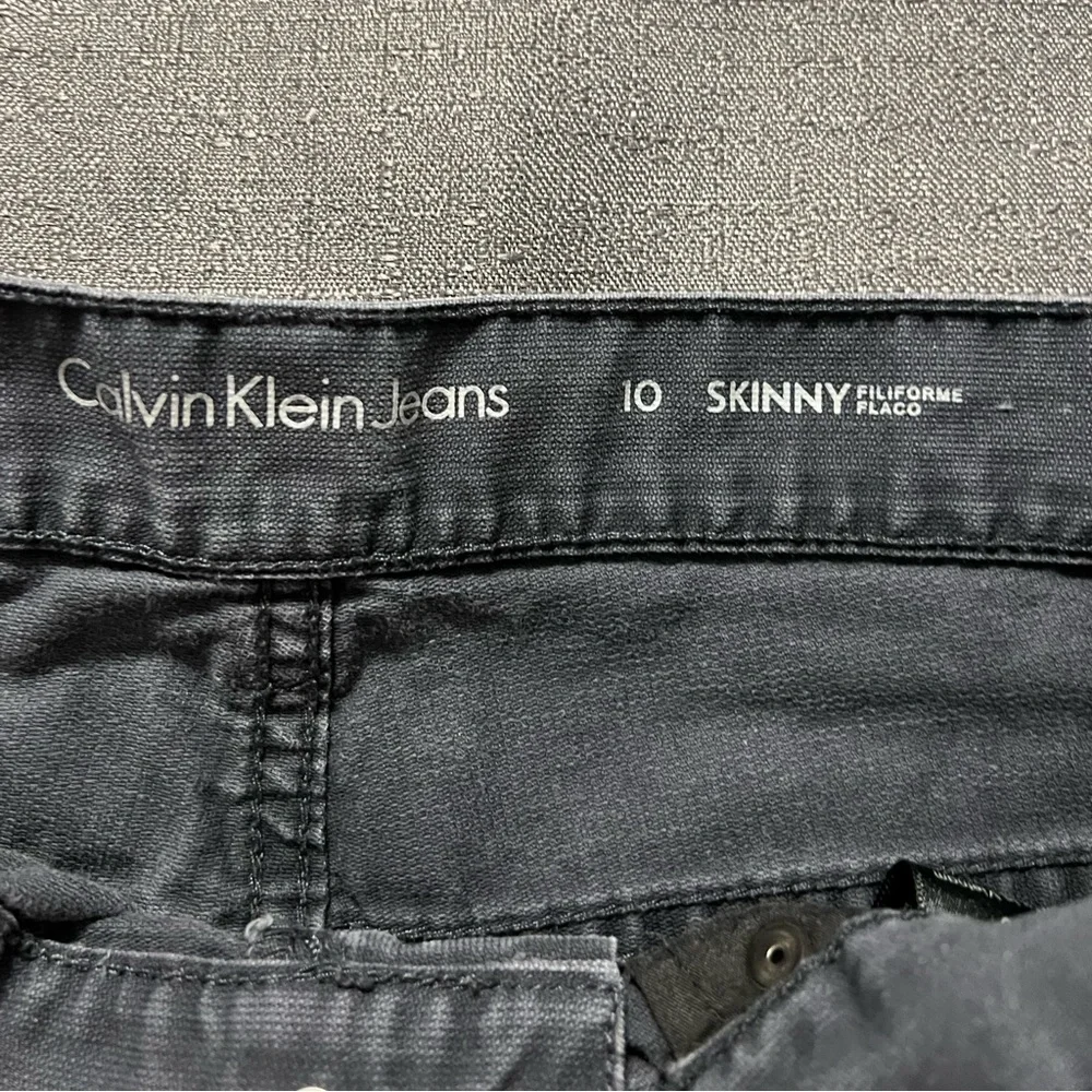 Boys Calvin Klein dark gray Skinny Jeans size 10